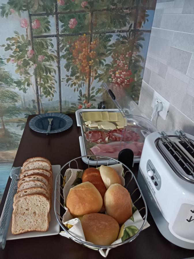 Riflessi D'Arte Bed & Breakfast Provaglio d'Iseo Exterior photo