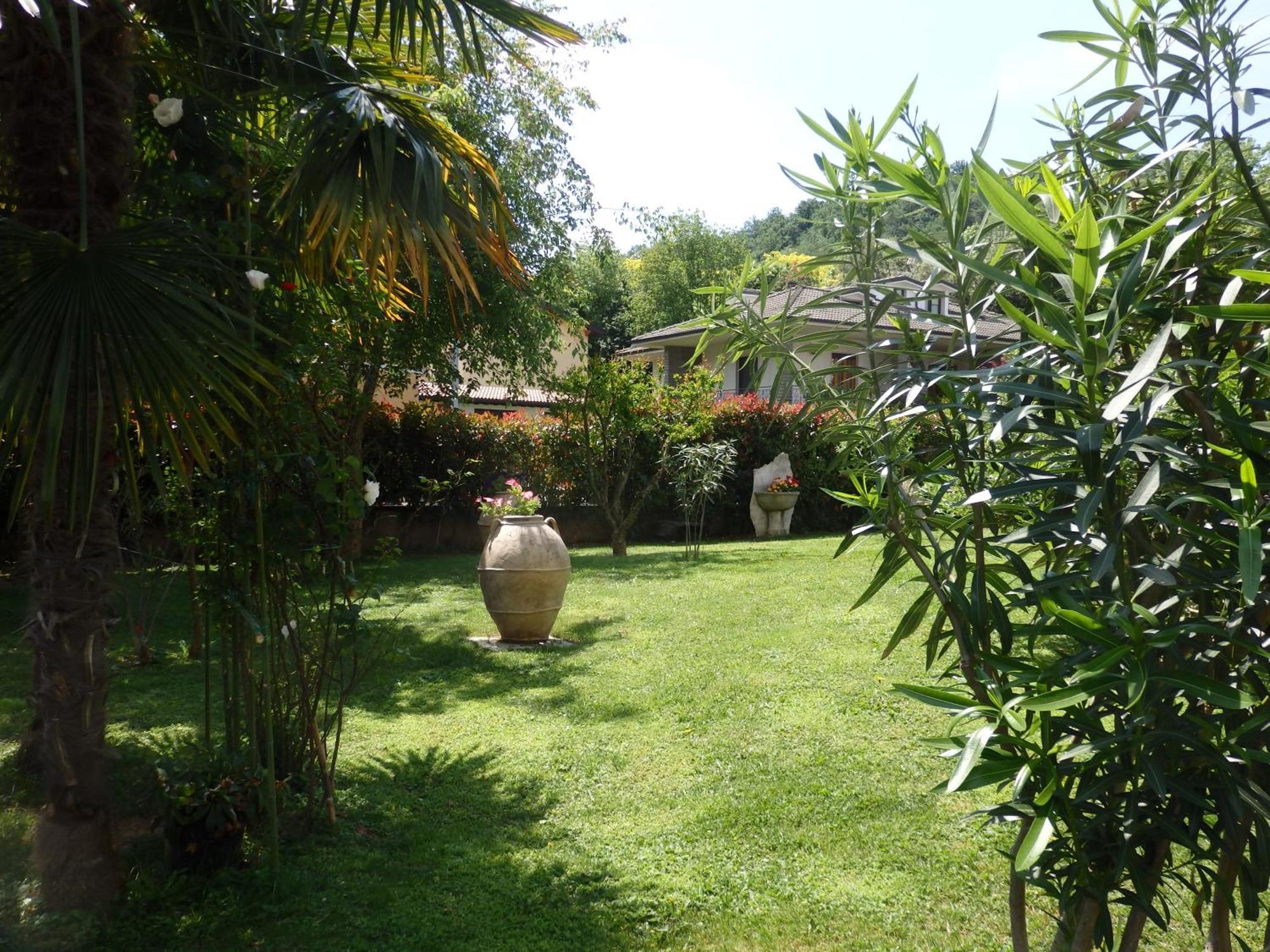Riflessi D'Arte Bed & Breakfast Provaglio d'Iseo Exterior photo